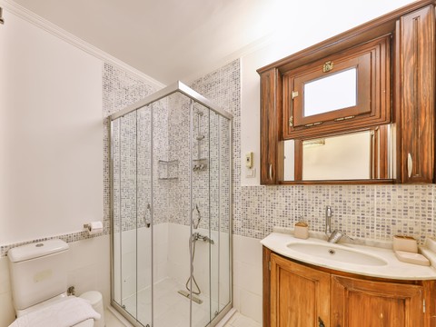 Bathroom - photo 1