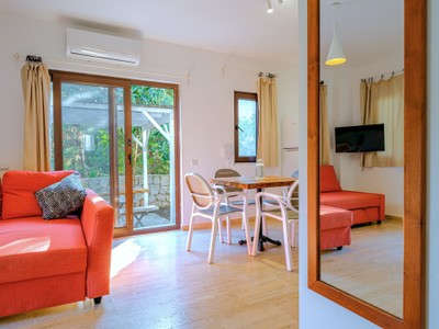 Sea Garden Hotel