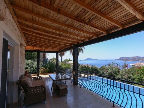 Balcony - photo 3