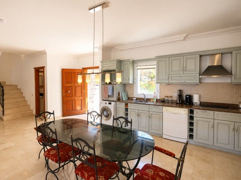 Kitchen - photo 5