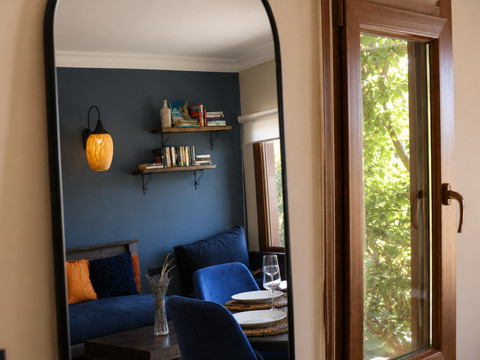 Living Area - photo 1