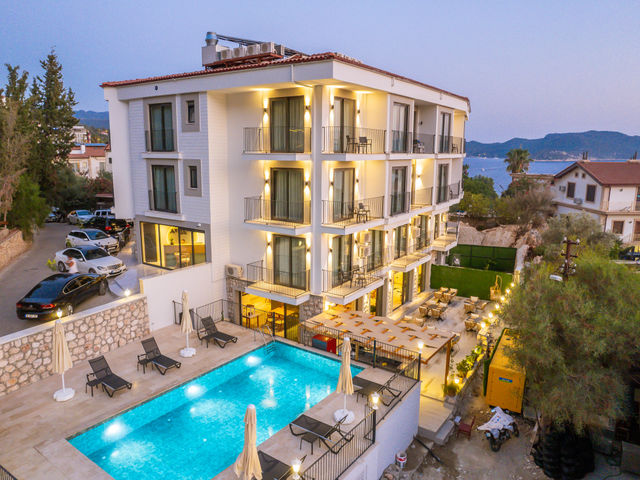 Athena Hotel