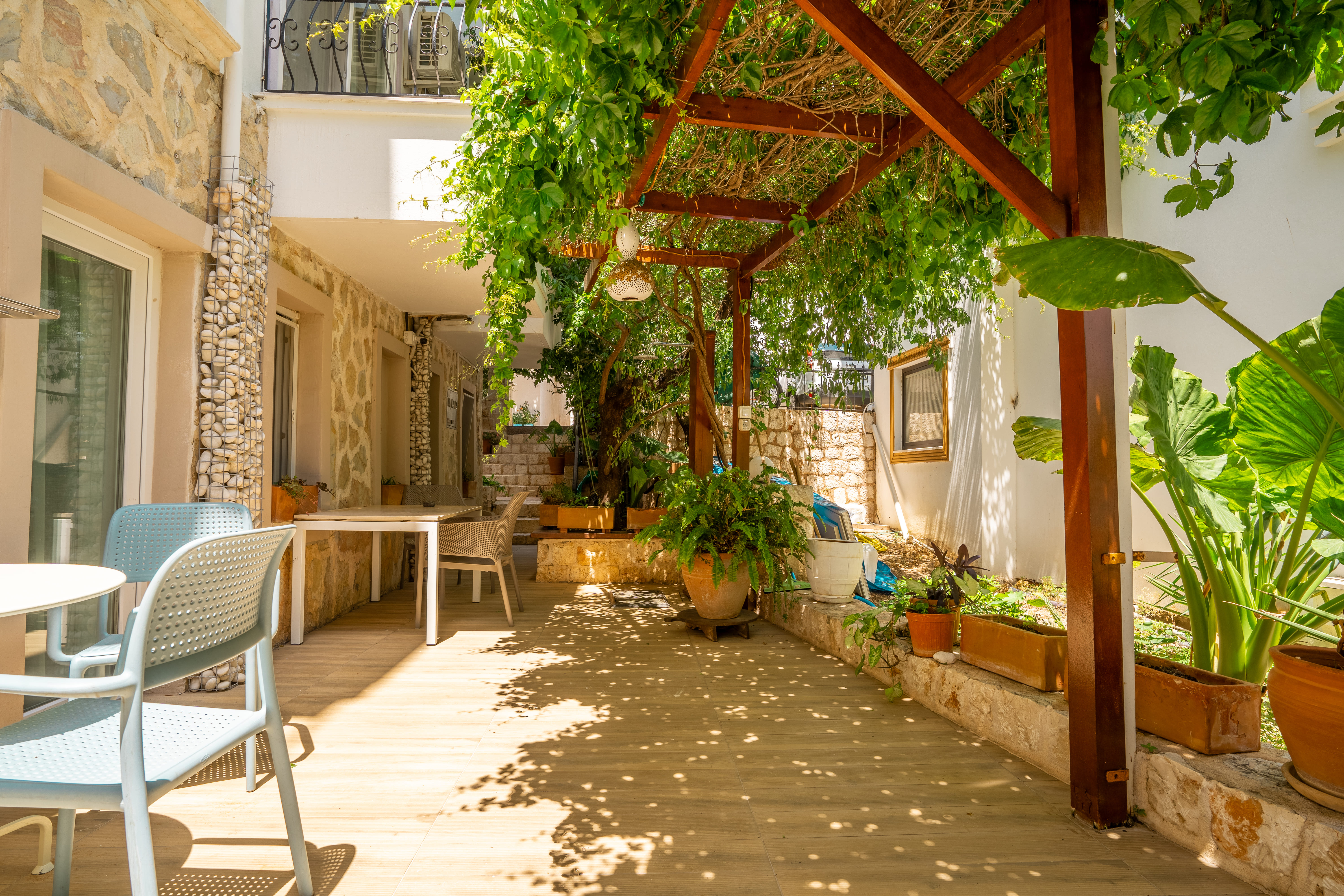 Hideaway Hotel - photo 43