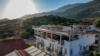 Hideaway Hotel - photo 9
