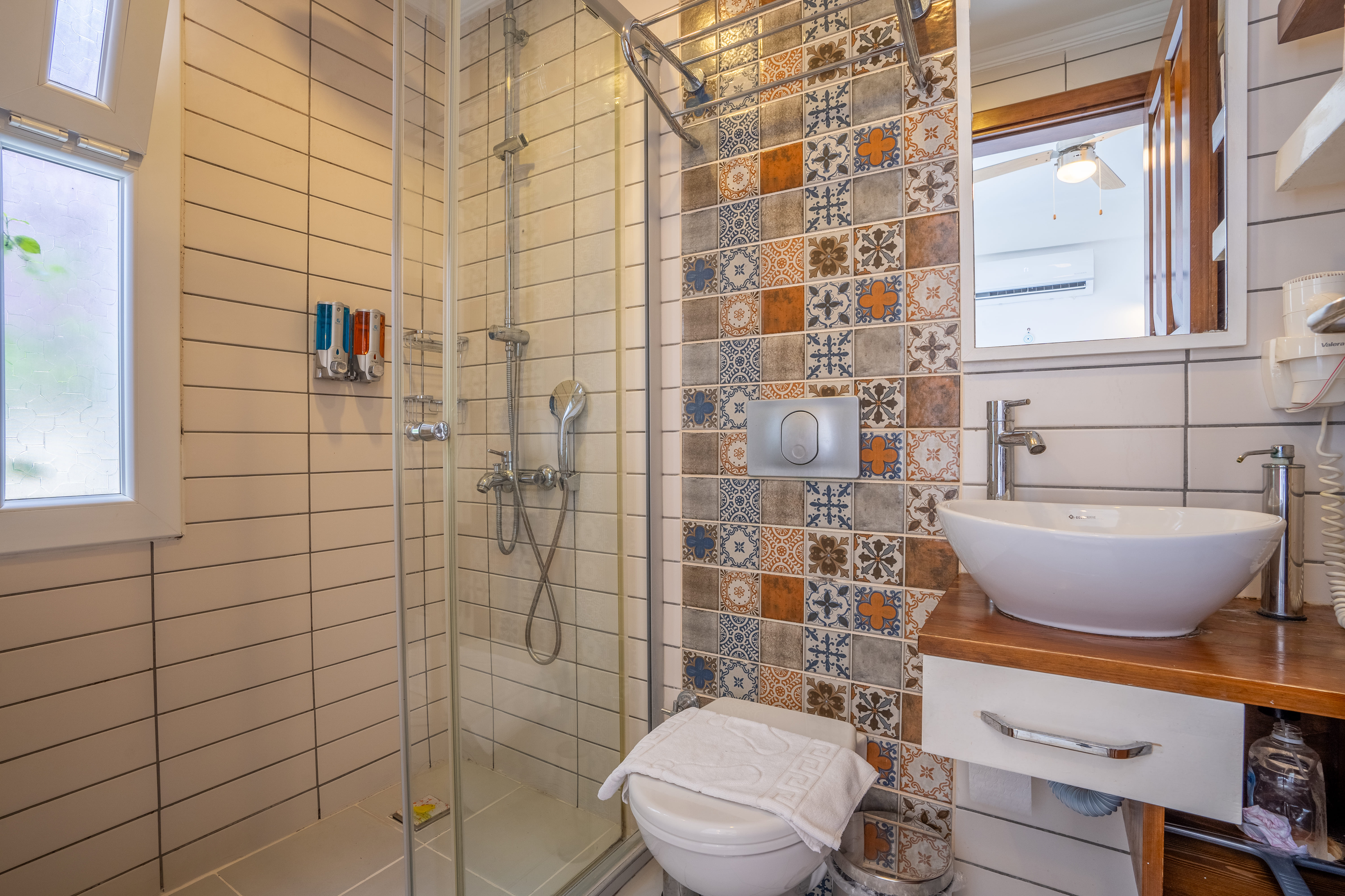 Hideaway Hotel - photo 119