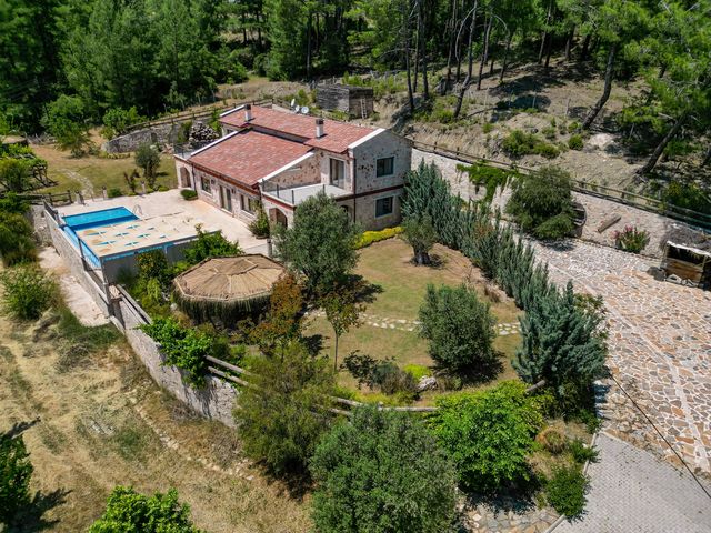 Villa Han