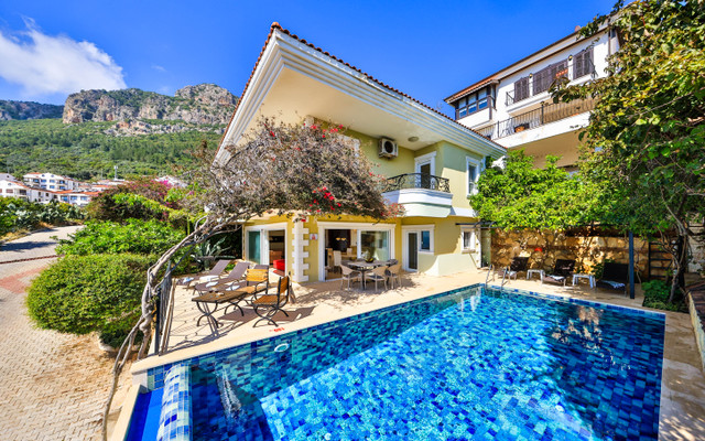 Villa Noyan