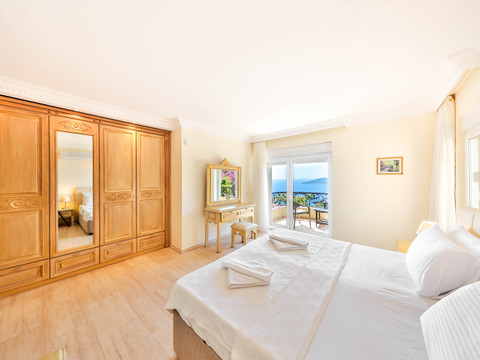 Bedroom - photo 5