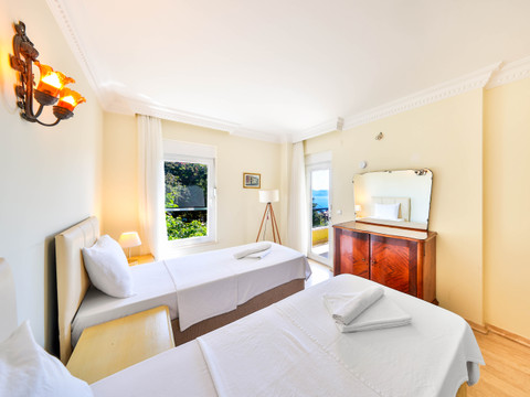 Bedroom - photo 3