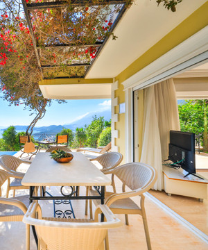 Villa Noyan