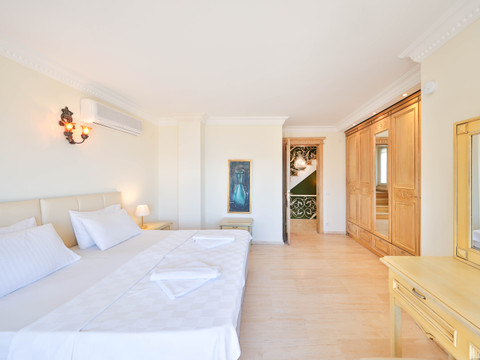 Bedroom - photo 9